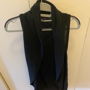Black GAP sweater vest